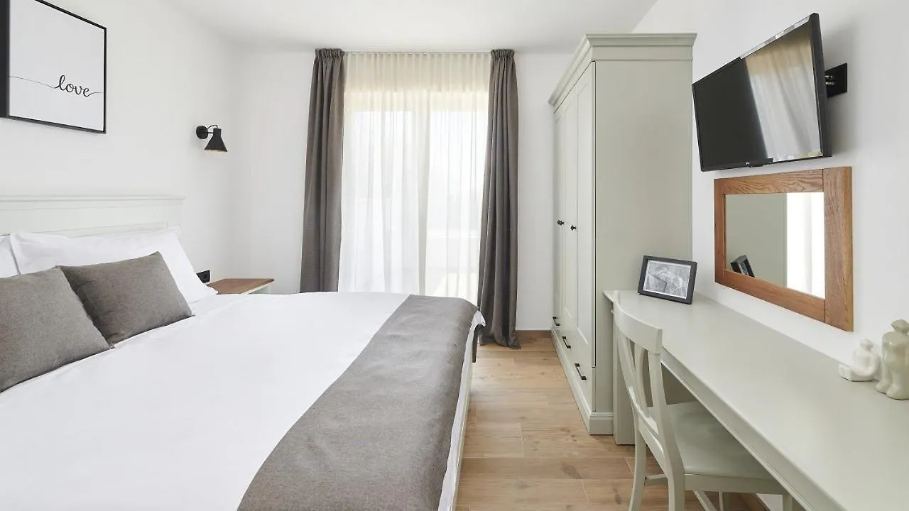 Guest house Villa Grgo Tinjan