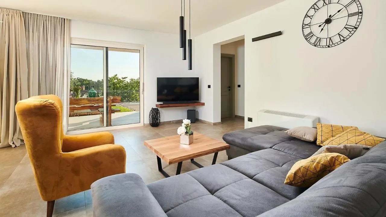 Villa Grgo Tinjan Guest house