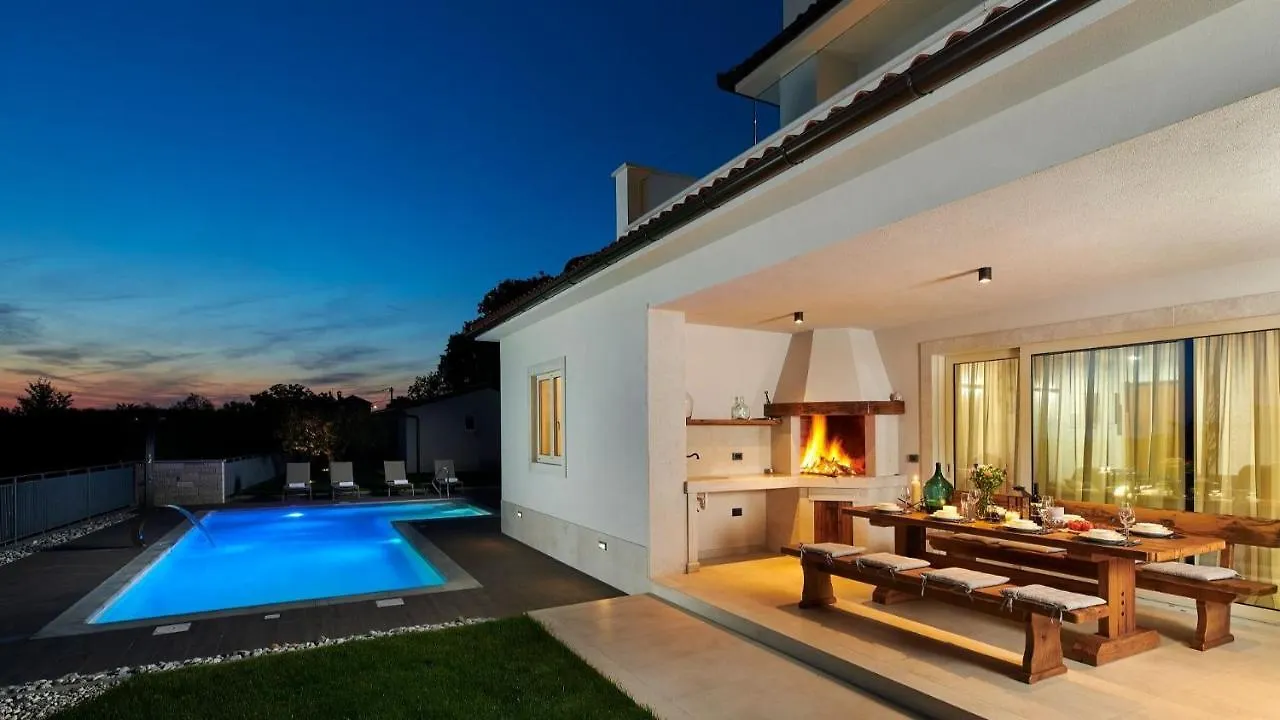 Villa Grgo Tinjan Guest house