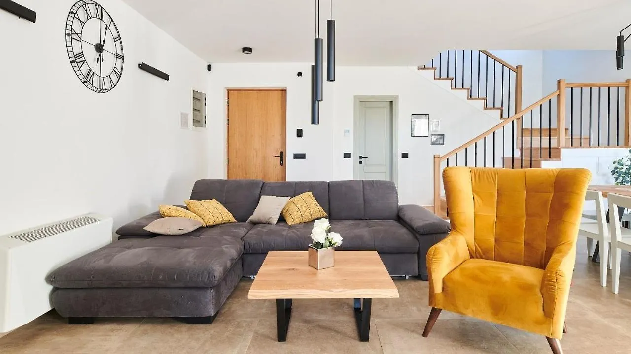 Guest house Villa Grgo Tinjan Croatia